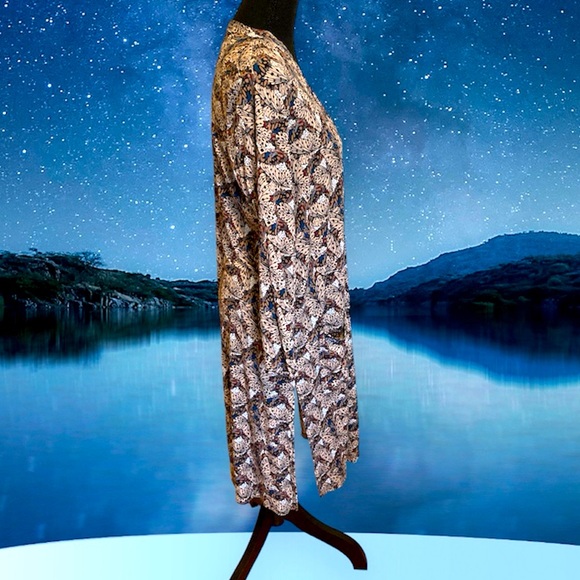 🦋Butterfly Jacket NWOT • Pockets & Long Sleeves • Long Cover-Up • Soft & Breezy - Picture 3 of 7